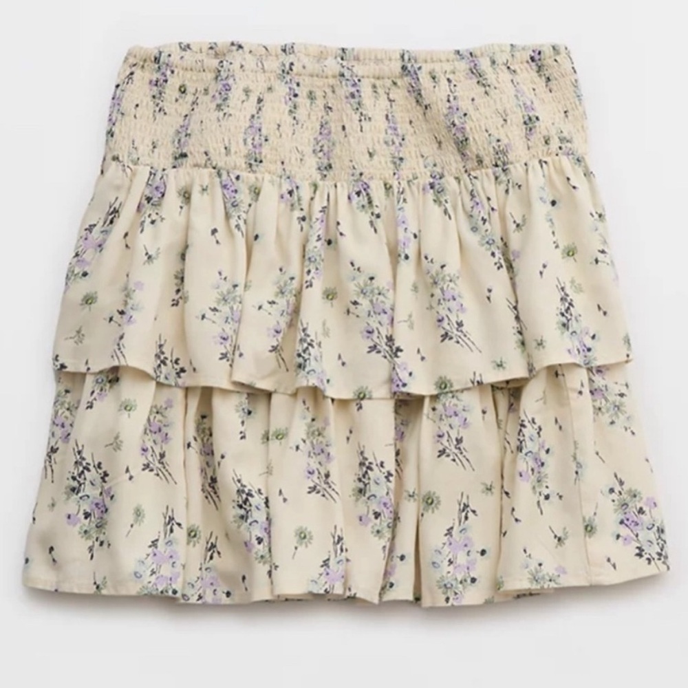 NWT Aerie Ready to Ruffle Floral Mini Skirt Cream Size S - Picture 3 of 7